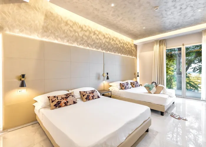 Hotel Mondial
