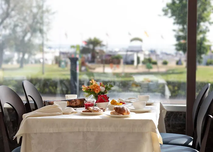 Hotel Mondial