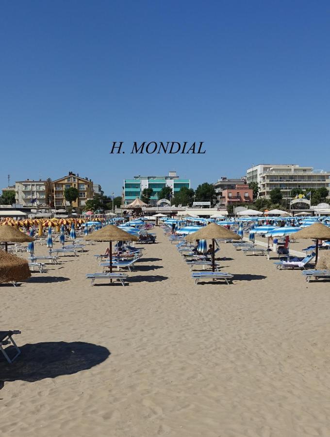 Hotel Mondial 3*