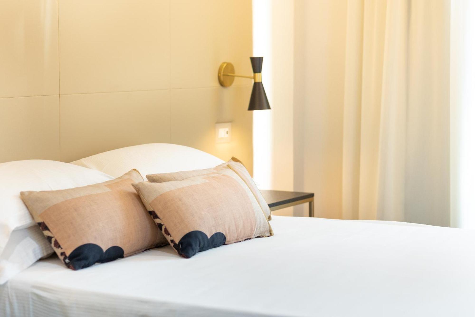 Mondial Hotel