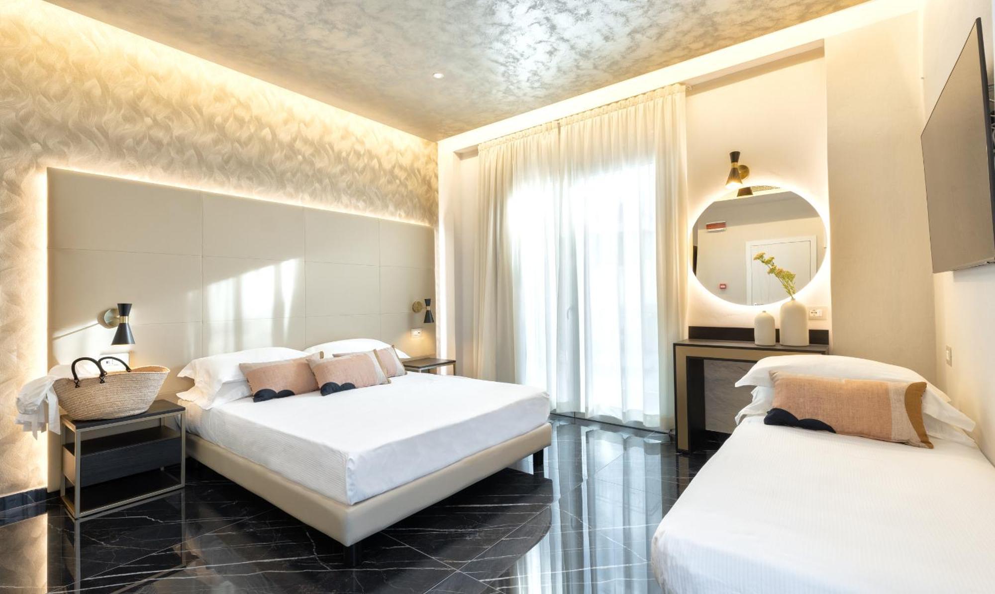 Mondial Hotel