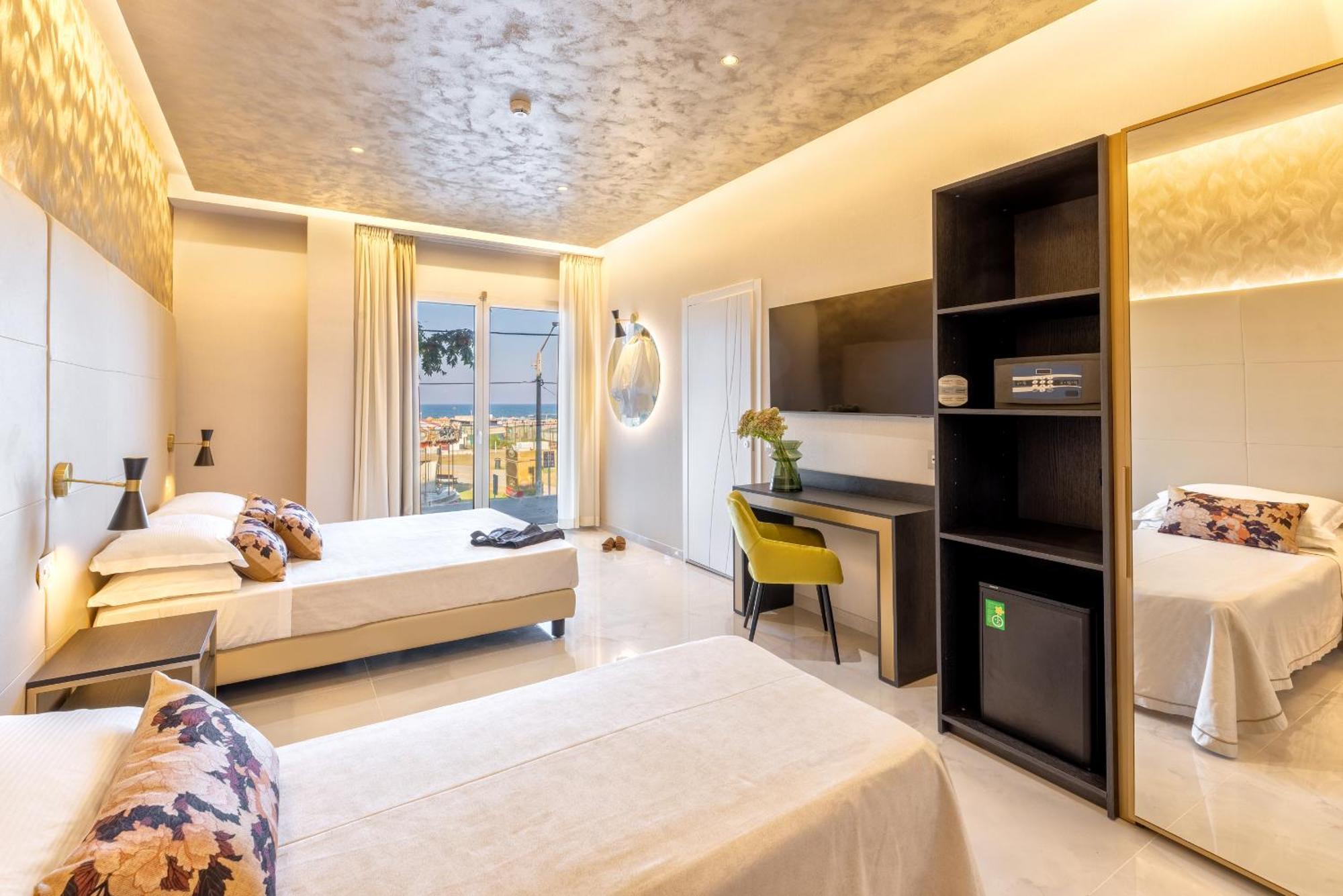 Mondial Hotel